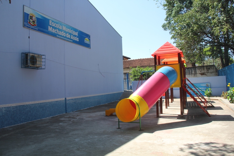 Escola Machado de Assis reforma foi concluída